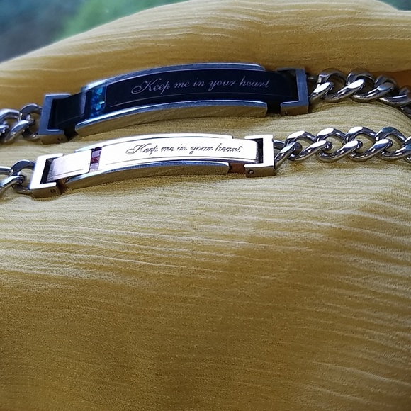 His an hers bracelet set matchin anniversary & mor - Picture 4 of 7